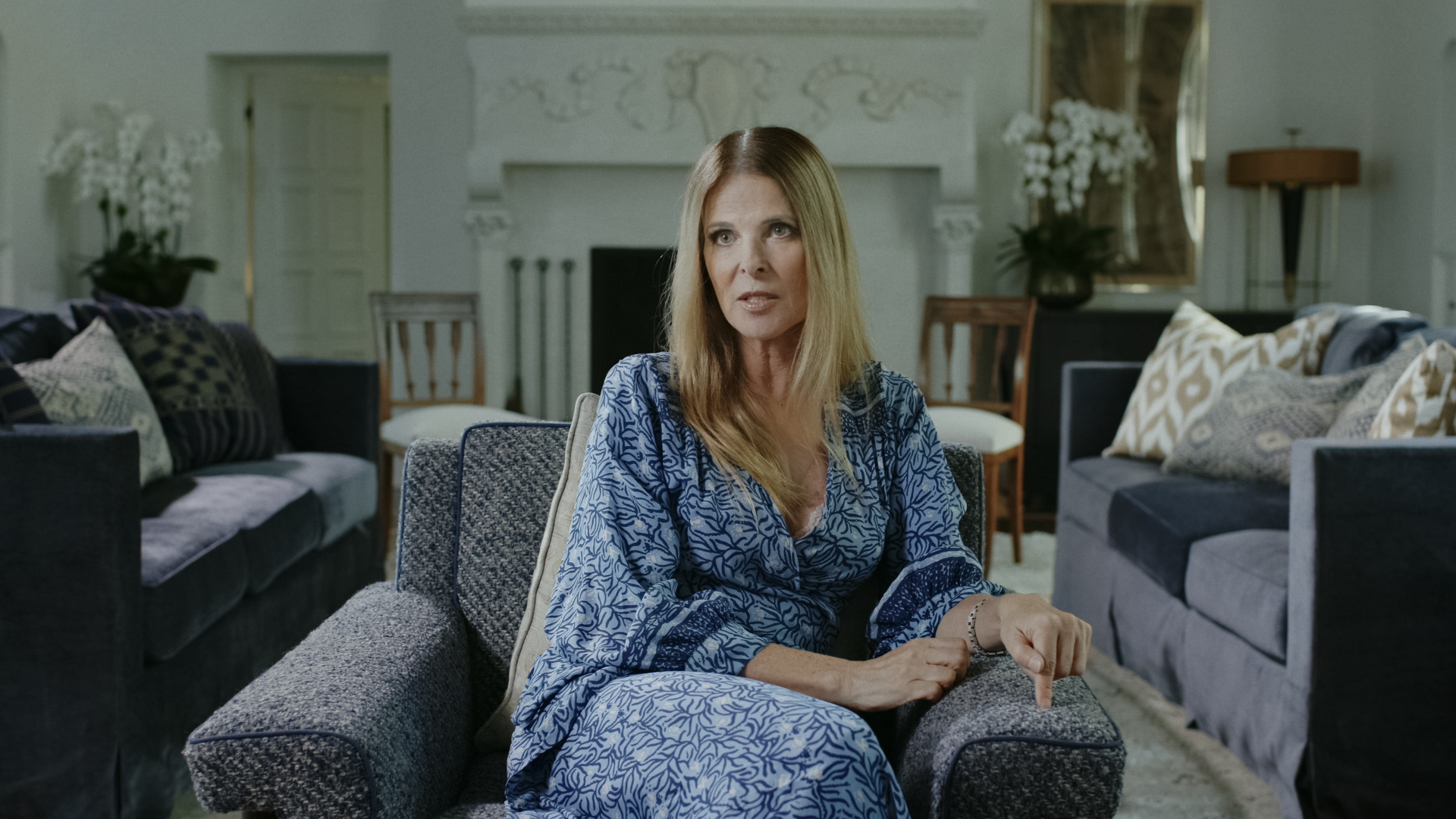 Seduced: Inside the NXIVM Cult | Crave | The Lede