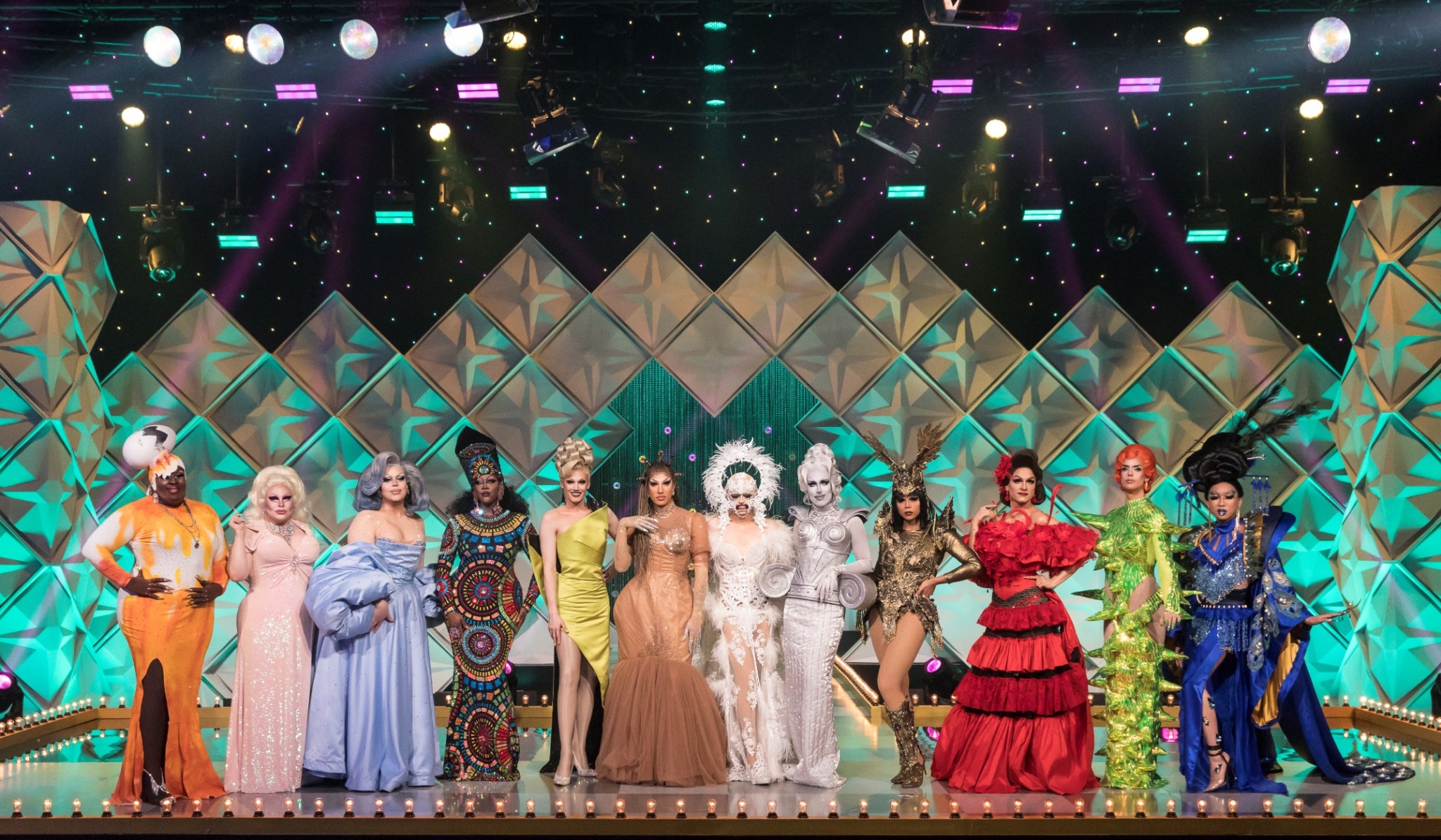 Le nom de la prochaine superstar canadienne de la drag est « Ru-vélé
