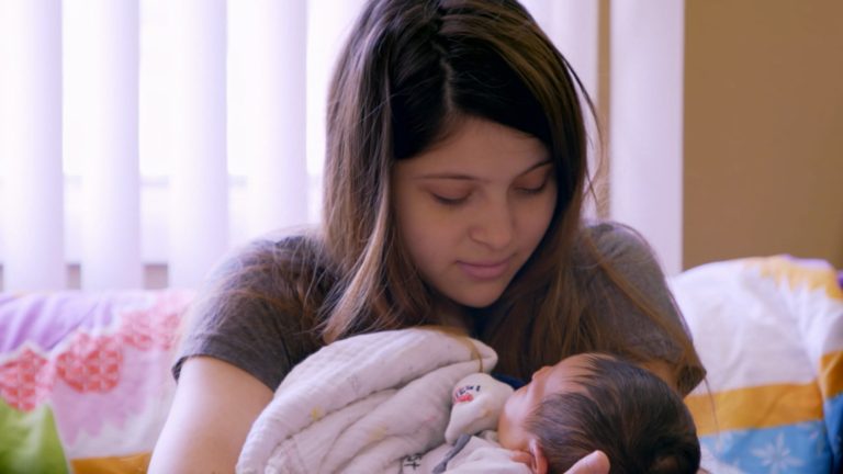 Lexi 17 Ans Et Maman Nouvelle Génération 17 ans et maman : nouvelle génération – Bell Media